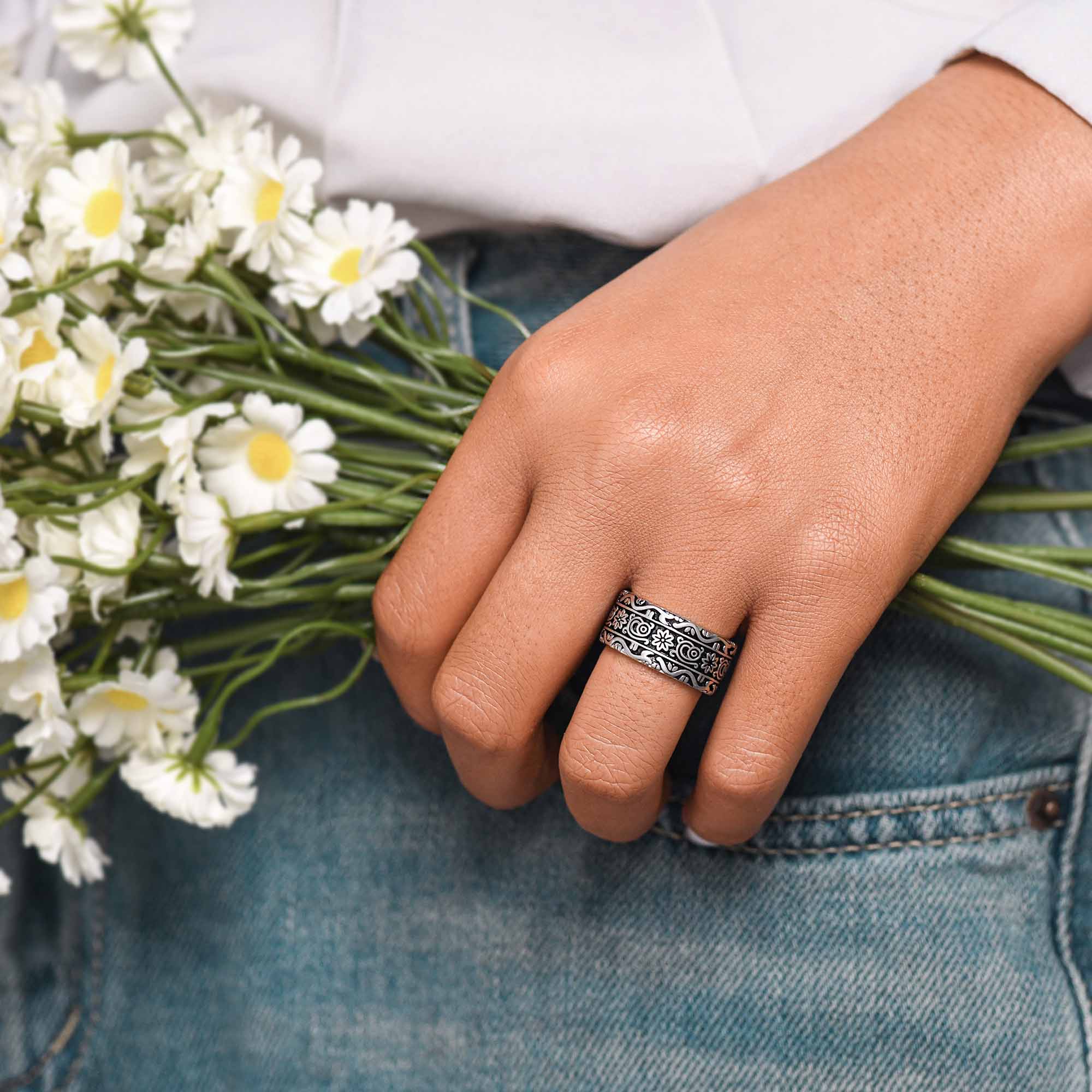 Bohemian Script Ring - Serene Western