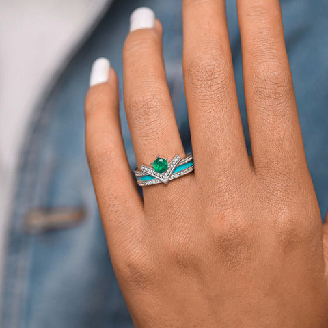 Crowned Noble Ring -  Emerald