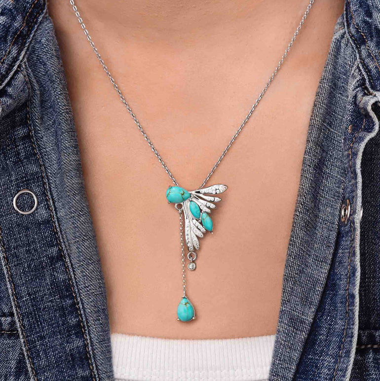Elegant Dragonfly Necklace - Serene Western