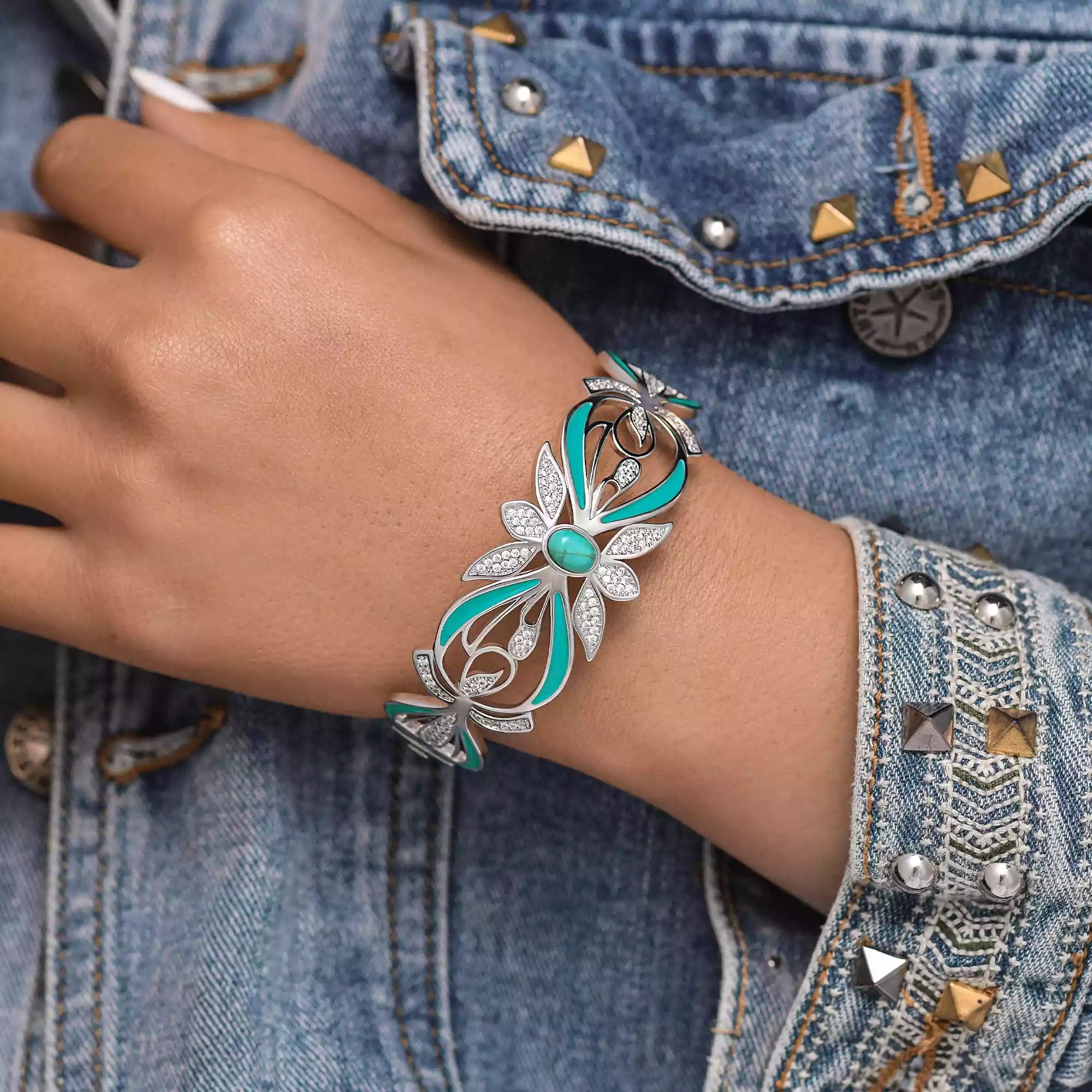 Frontier Whirlwind Bracelet - Serene Western