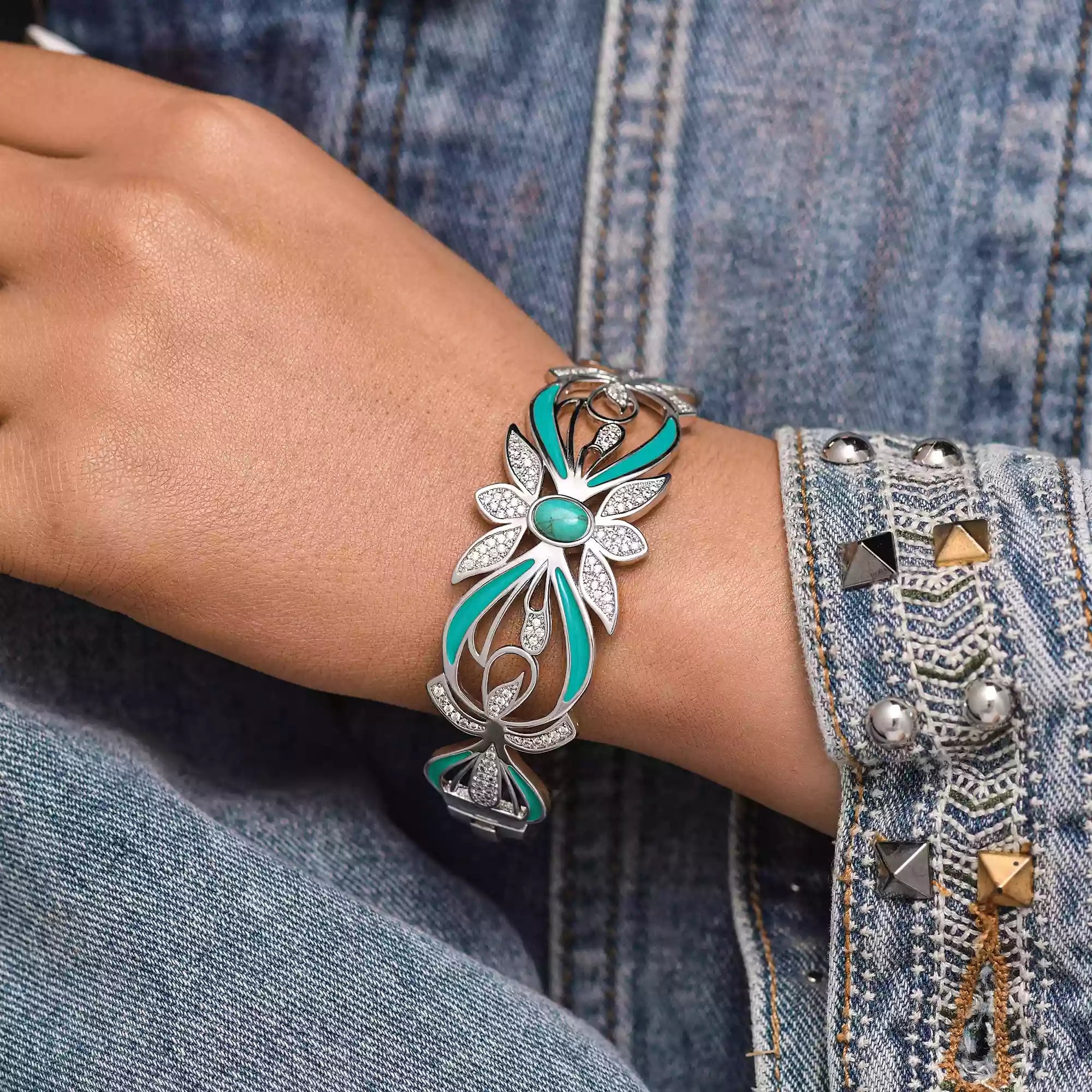 Frontier Whirlwind Bracelet - Serene Western