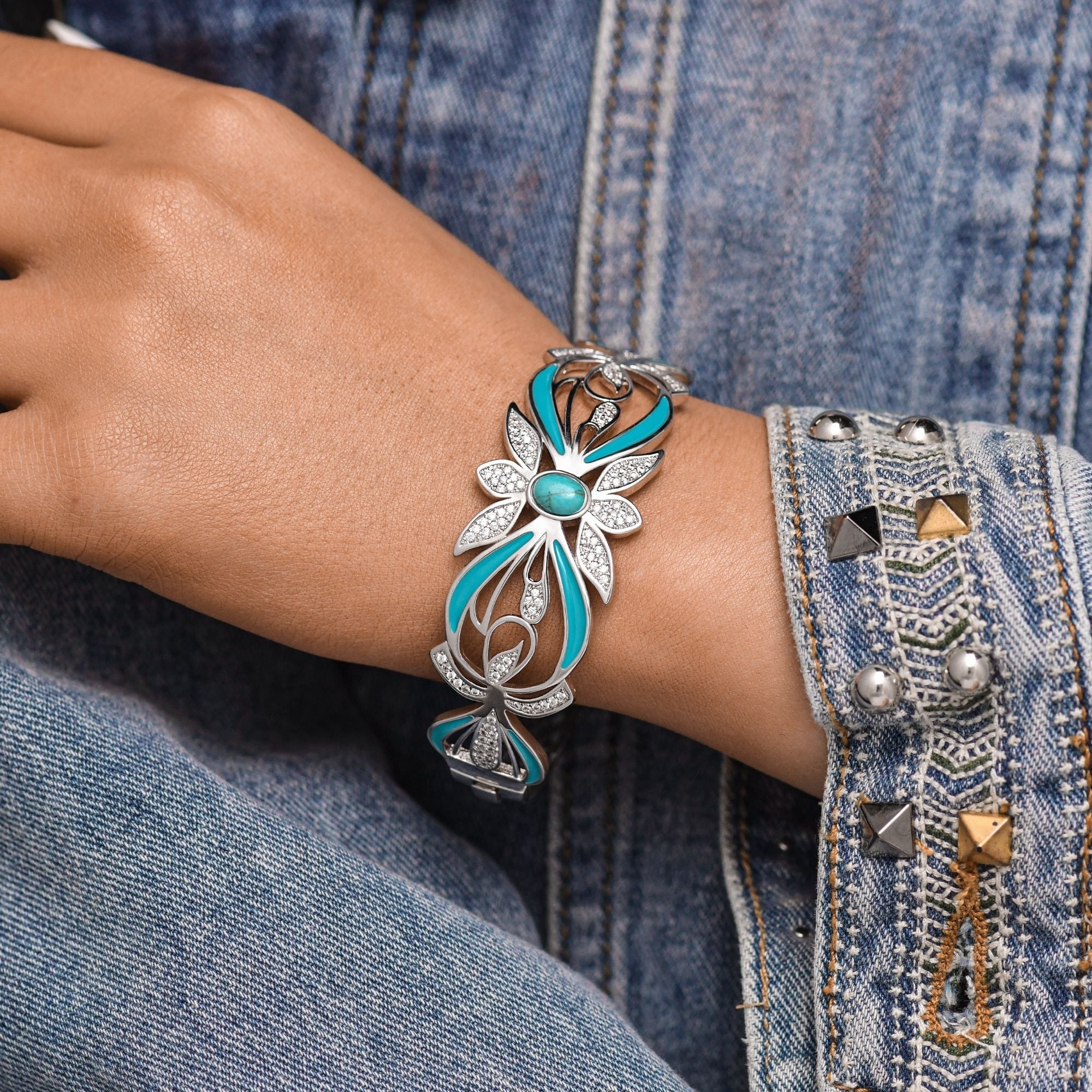 Frontier Whirlwind Bracelet - Serene Western