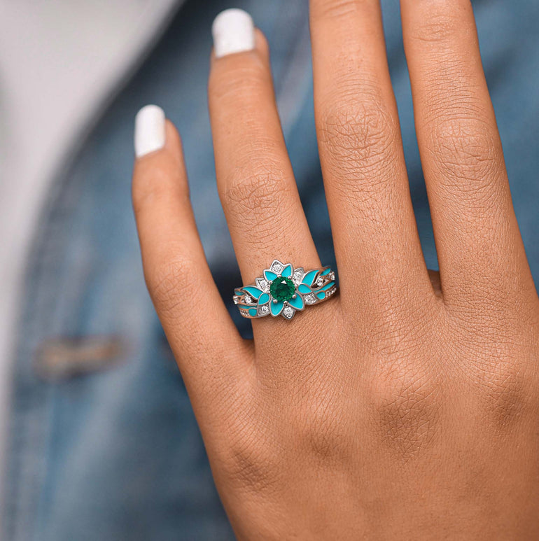Garden Orchestra Ring - Emerald - Serene Western