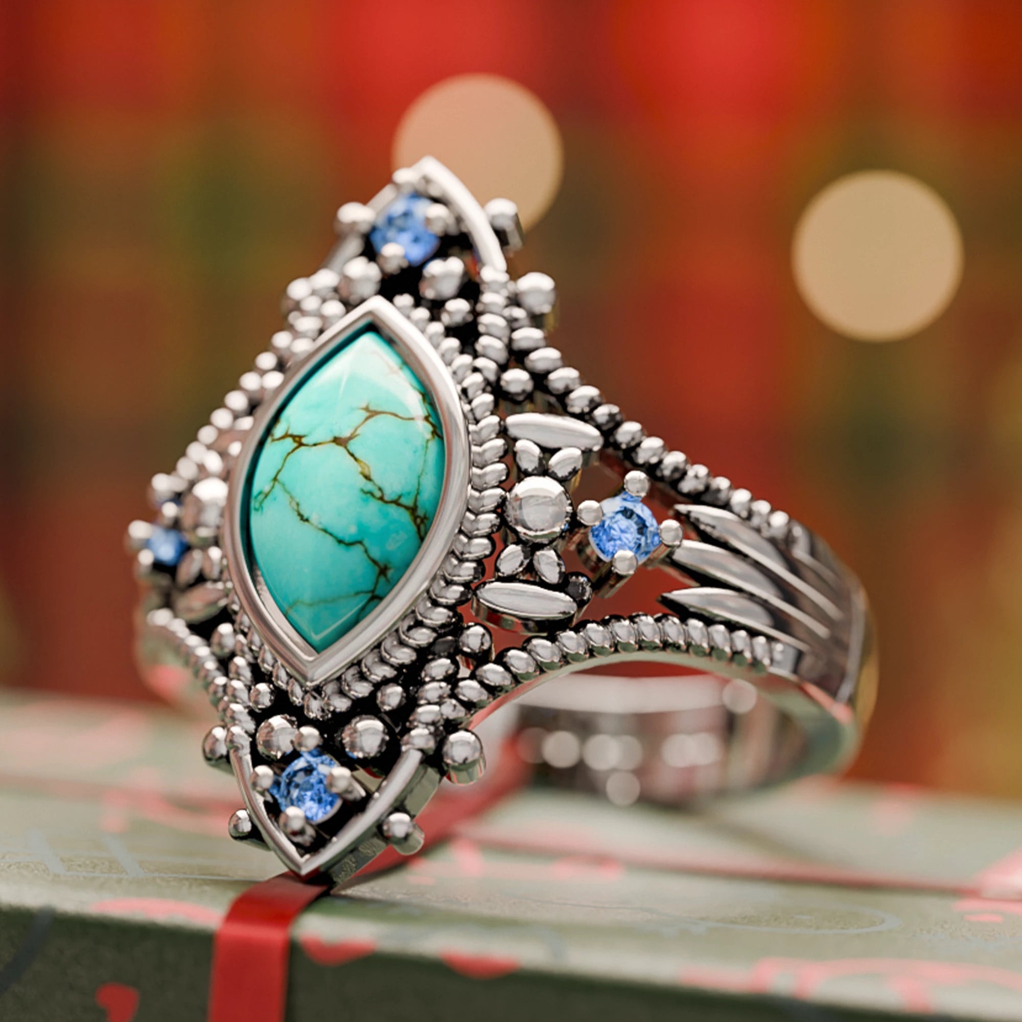 Holy Prayer Ring - Serene Western