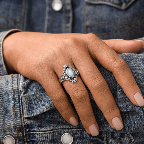 Holy Prayer Ring - Moonstone