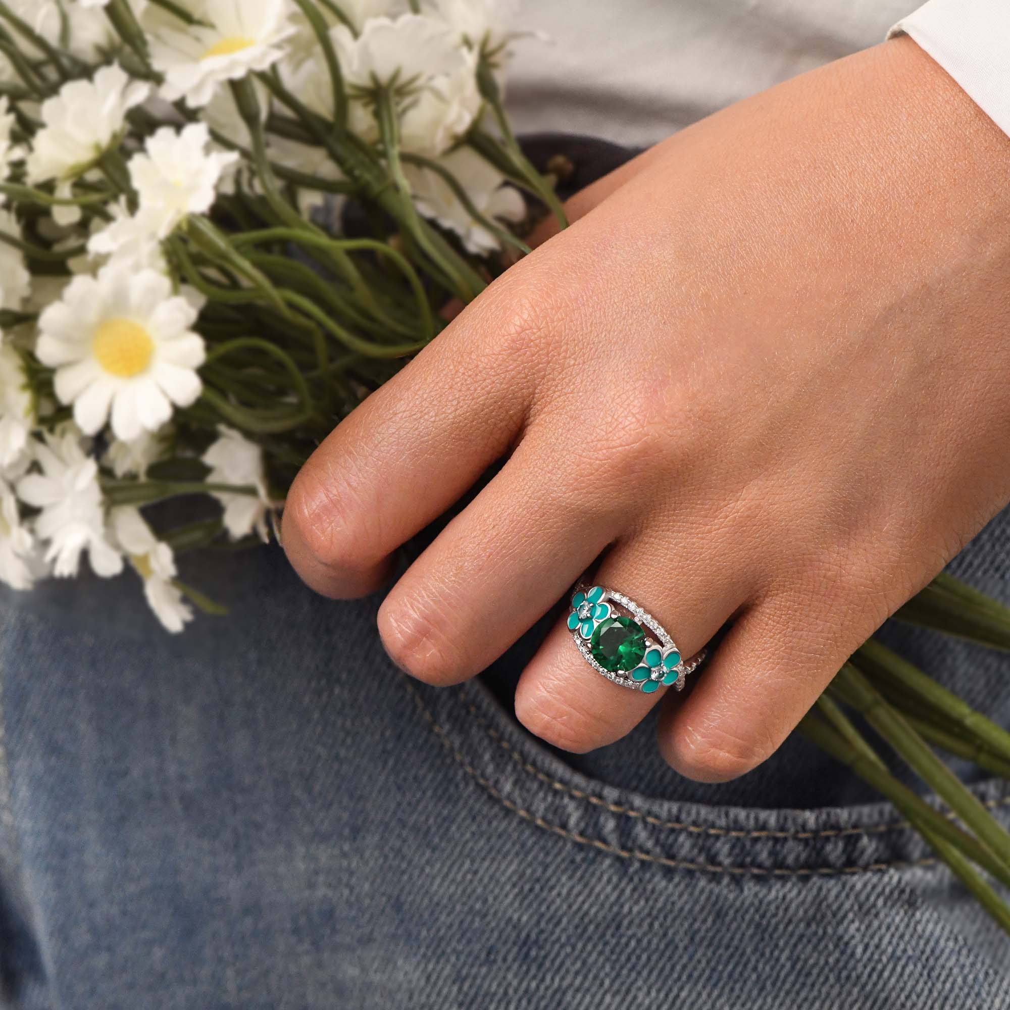 Intertwined Blooming Bud Ring - Emerald - Serene Western