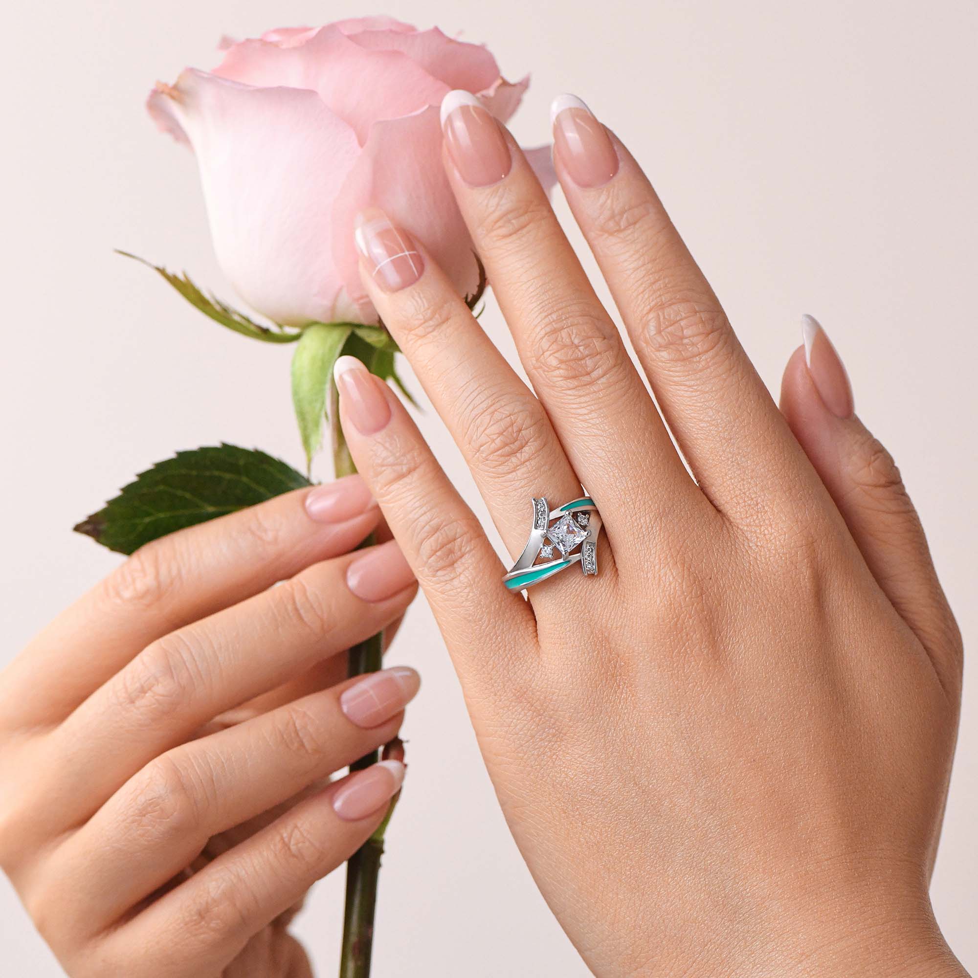 Milky Way Kiss Ring - Serene Western