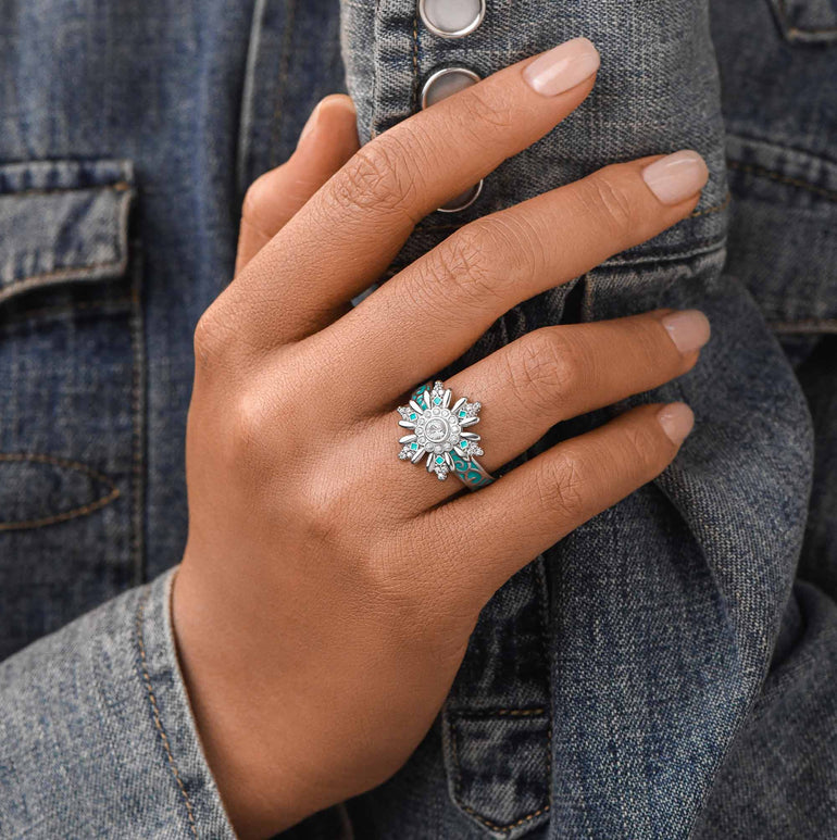 Snowbound Mystery Ring - Serene Western