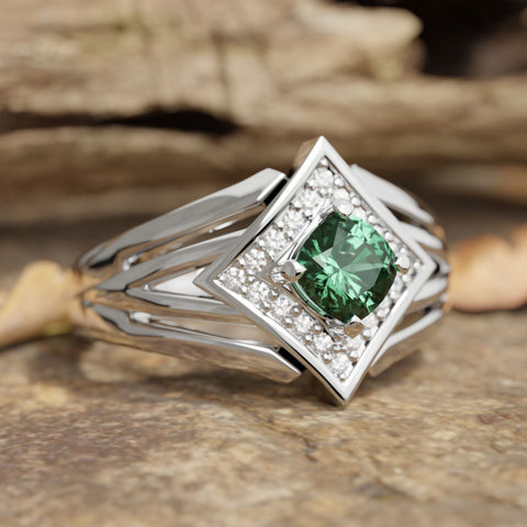 Soulful Waters Ring - Emerald