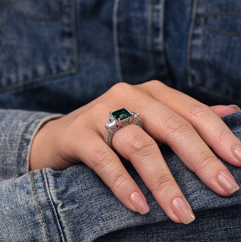 Tidal Embrace Ring - Emerald - Serene Western