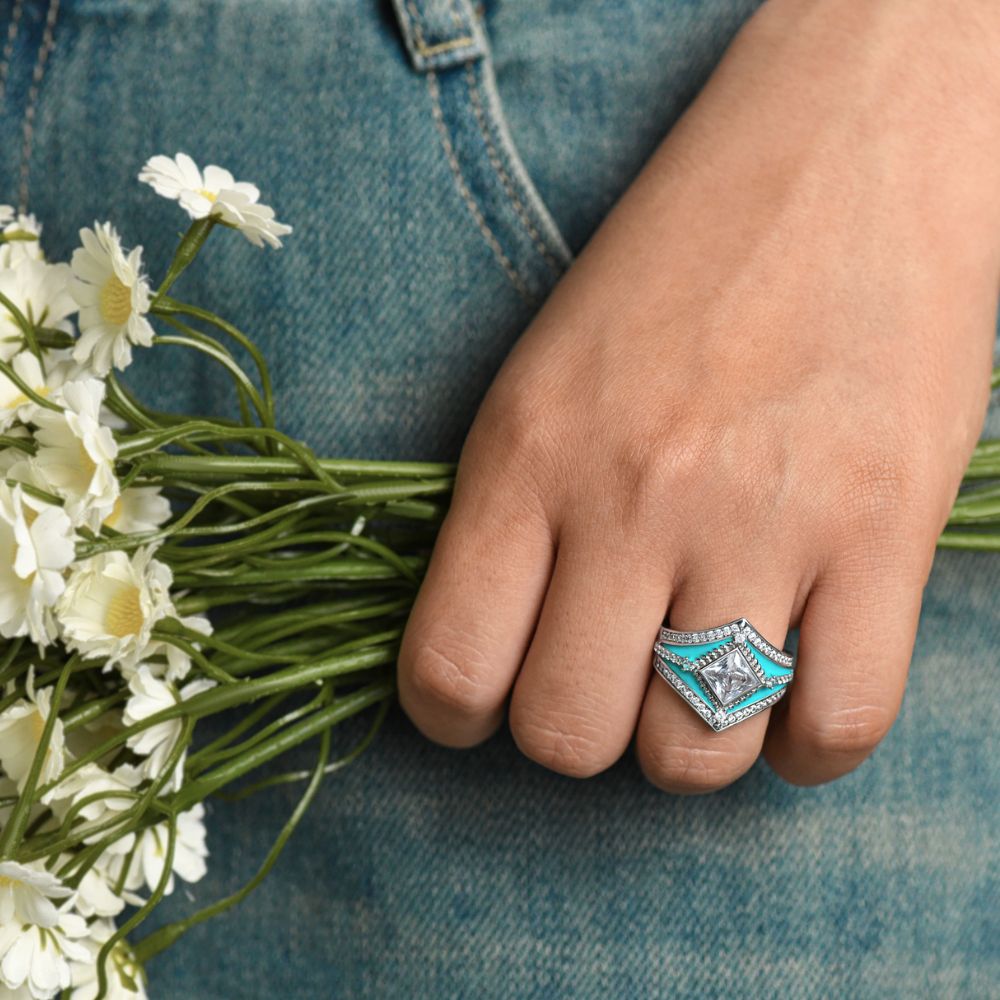 Wild Heart Ring - Serene Western