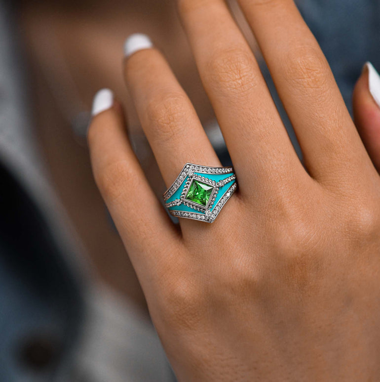 Wild Heart Ring - Emerald - Serene Western